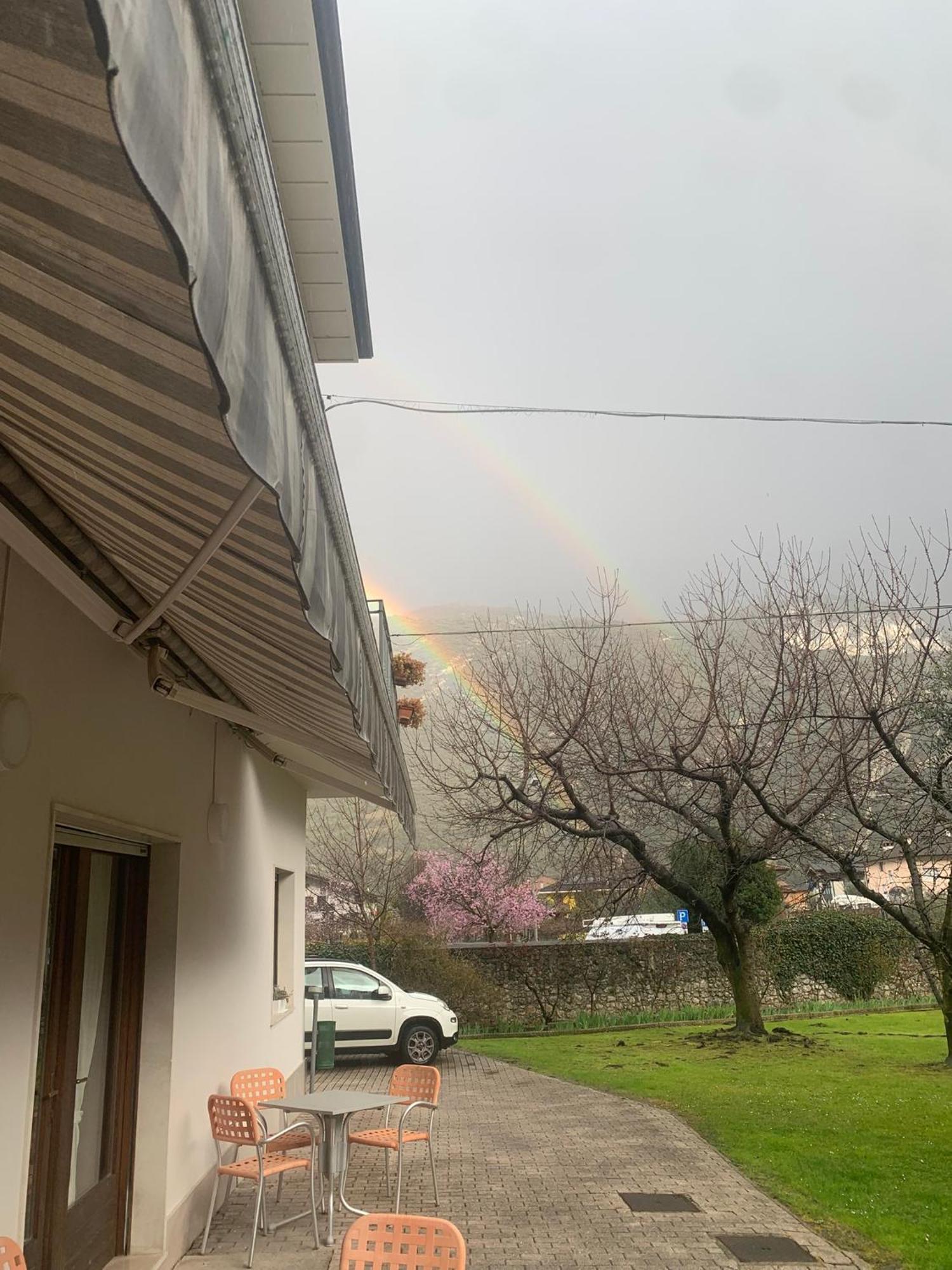 Hotel Garni Delle Rose Ceniga Εξωτερικό φωτογραφία