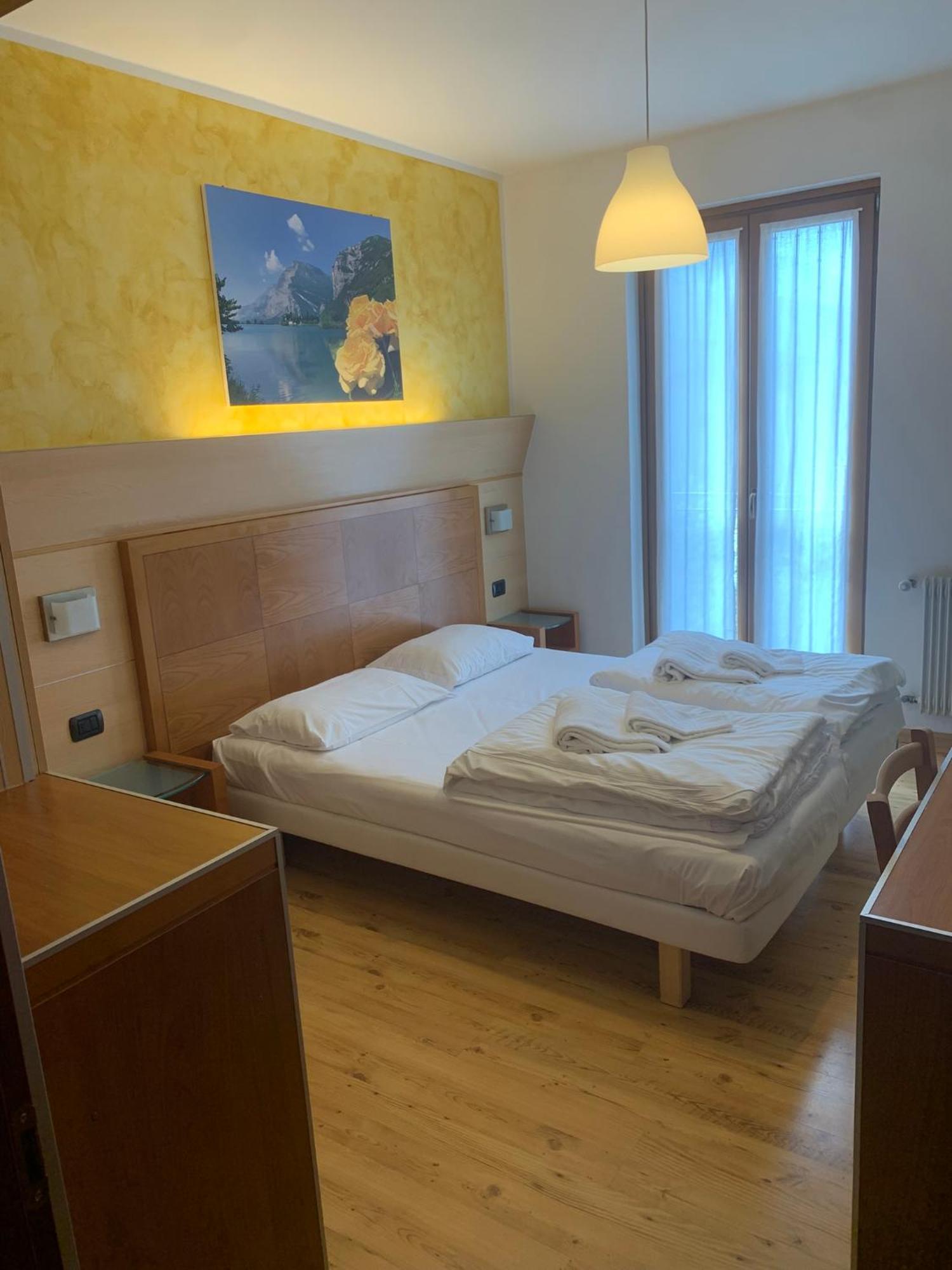 Hotel Garni Delle Rose Ceniga Εξωτερικό φωτογραφία