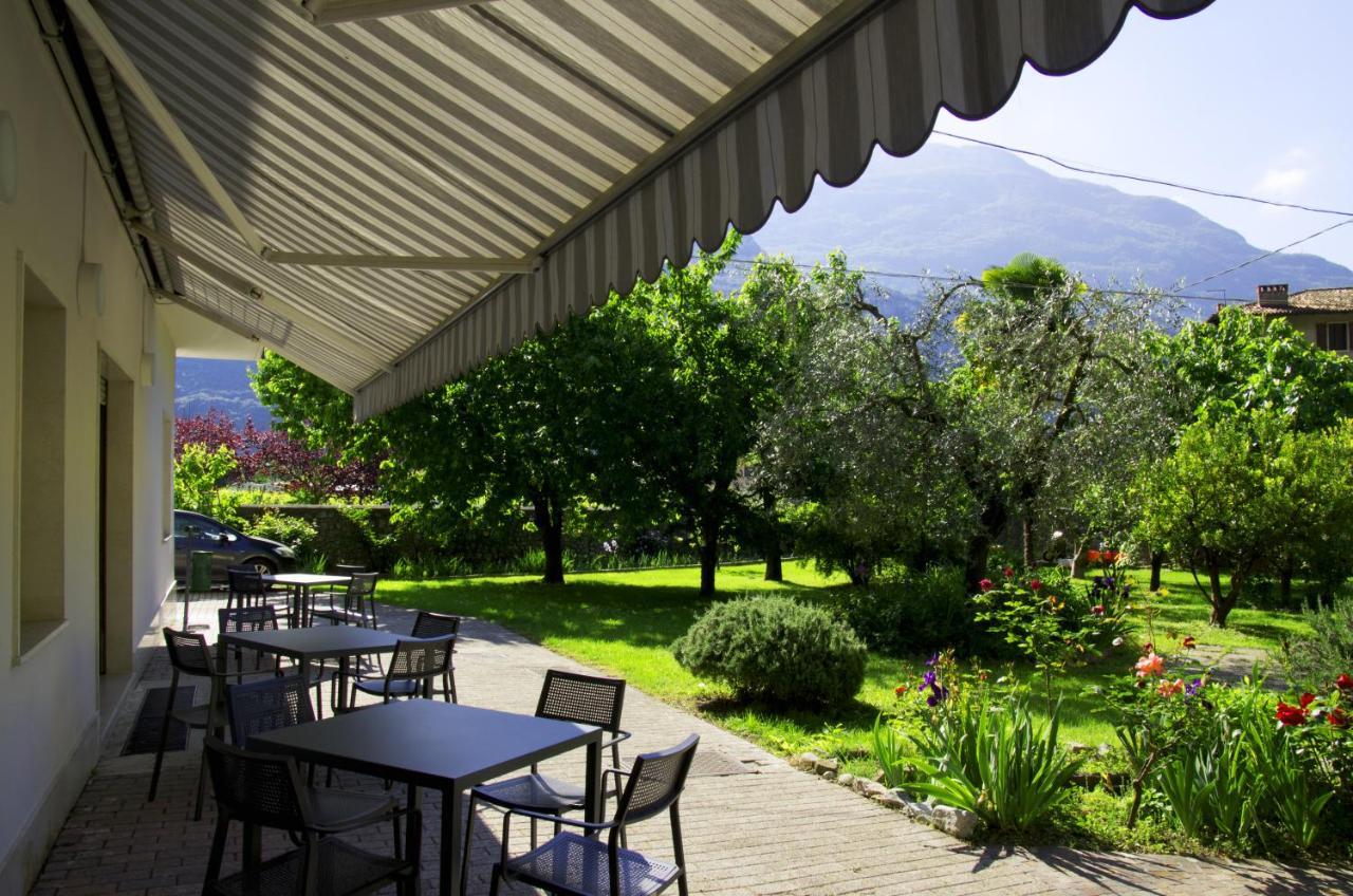 Hotel Garni Delle Rose Ceniga Εξωτερικό φωτογραφία